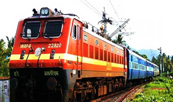 http://vsnews.co.in/upload/2017-11-07/1103926062indian-railway66666-696x412.jpg